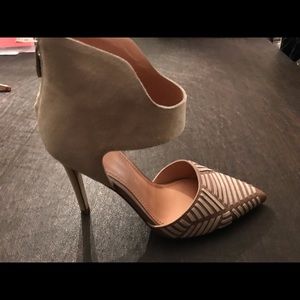 Suede and leather ankle strap pumps